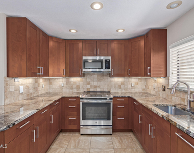 15380 N 100th Street - Photo Thumbnail 11