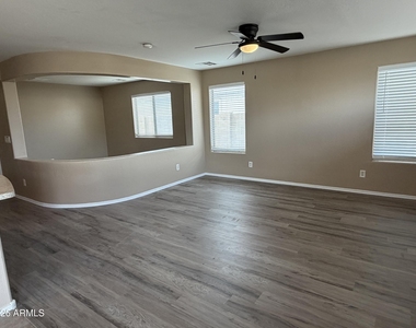1464 E Natasha Drive - Photo Thumbnail 3