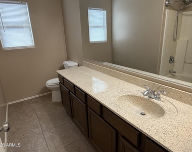 1464 E Natasha Drive - Photo Thumbnail 13