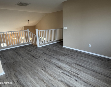 1464 E Natasha Drive - Photo Thumbnail 9