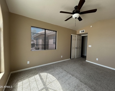 5943 W Drake Court - Photo Thumbnail 24