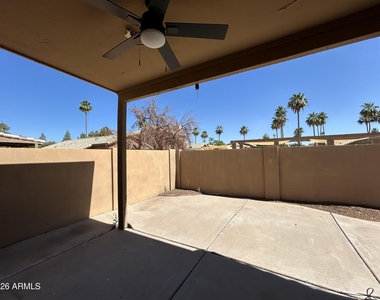 5943 W Drake Court - Photo Thumbnail 33