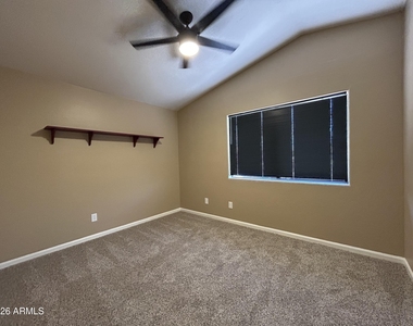 5943 W Drake Court - Photo Thumbnail 20