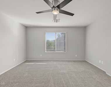 2757 E Vermont Drive - Photo Thumbnail 24