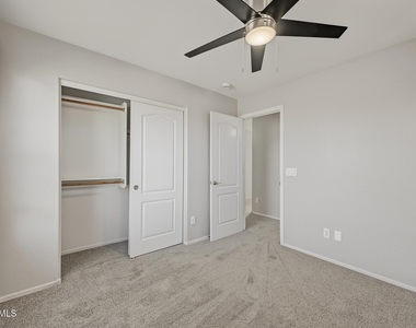 2757 E Vermont Drive - Photo Thumbnail 29
