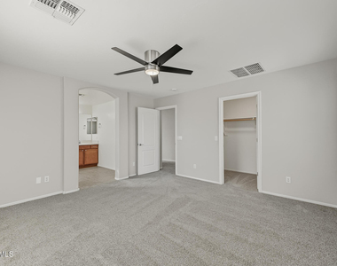 2757 E Vermont Drive - Photo Thumbnail 23