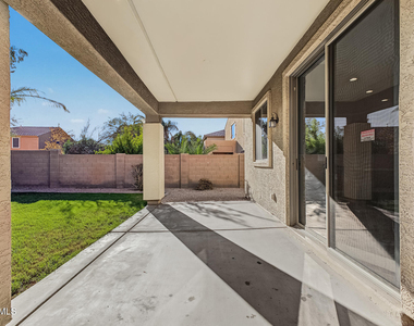 2757 E Vermont Drive - Photo Thumbnail 41