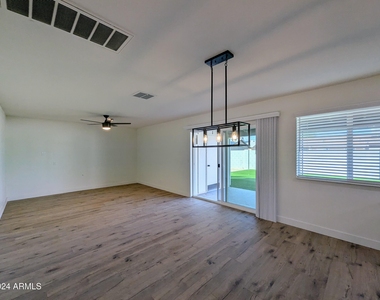 121 N Flint Circle - Photo Thumbnail 20