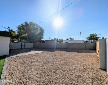 121 N Flint Circle - Photo Thumbnail 63