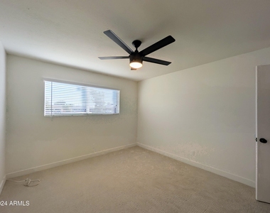 121 N Flint Circle - Photo Thumbnail 34