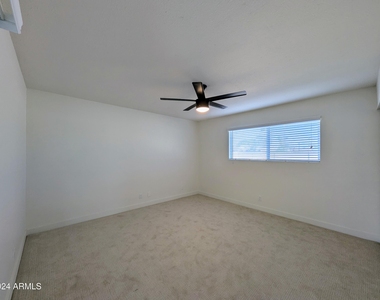 121 N Flint Circle - Photo Thumbnail 41