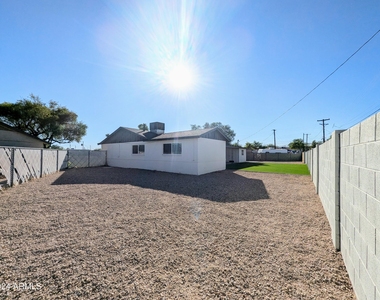 121 N Flint Circle - Photo Thumbnail 57