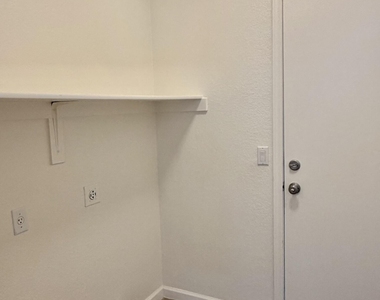 3434 E San Pedro Avenue - Photo Thumbnail 25