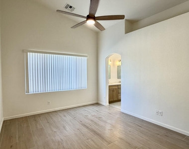 3434 E San Pedro Avenue - Photo Thumbnail 13