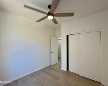 3434 E San Pedro Avenue - Photo Thumbnail 18