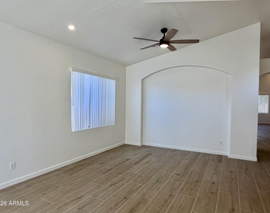 3434 E San Pedro Avenue - Photo Thumbnail 3