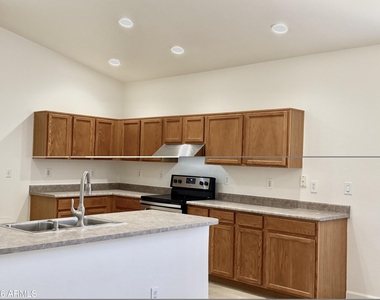 3434 E San Pedro Avenue - Photo Thumbnail 10