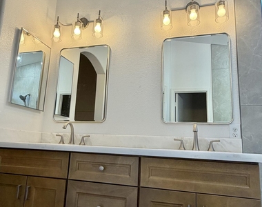 3434 E San Pedro Avenue - Photo Thumbnail 15