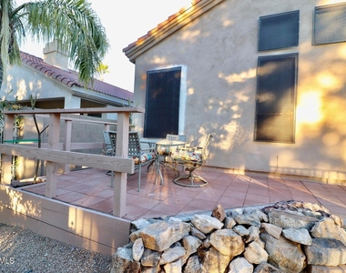 13614 N 12th Place - Photo Thumbnail 36