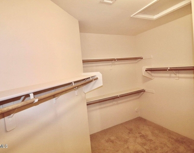 13614 N 12th Place - Photo Thumbnail 26