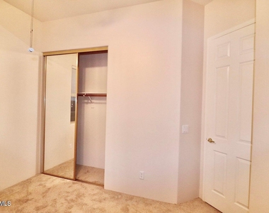 13614 N 12th Place - Photo Thumbnail 23