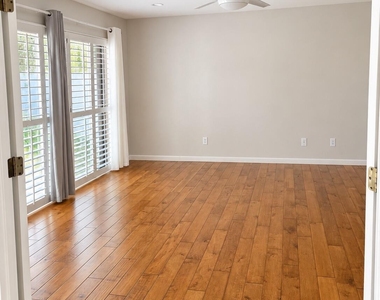 2553 E Georgia Avenue - Photo Thumbnail 10