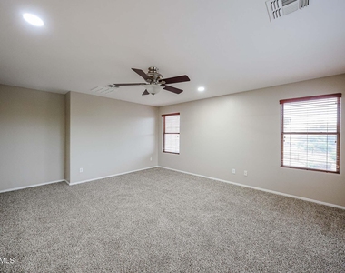 11920 W Cypress Street - Photo Thumbnail 34