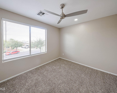 11920 W Cypress Street - Photo Thumbnail 23