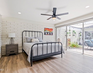 5028 N 34th Street - Photo Thumbnail 10