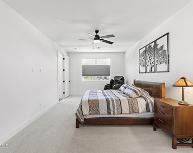 11300 N Casa Dega Drive - Photo Thumbnail 14
