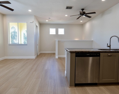 49 Se Sedona Circle - Photo Thumbnail 5