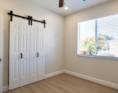 49 Se Sedona Circle - Photo Thumbnail 10