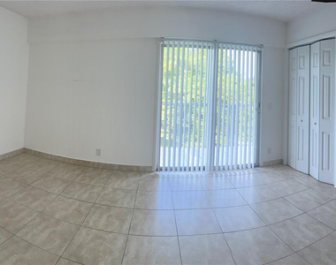 1401 Sw 135th Terrace - Photo Thumbnail 14