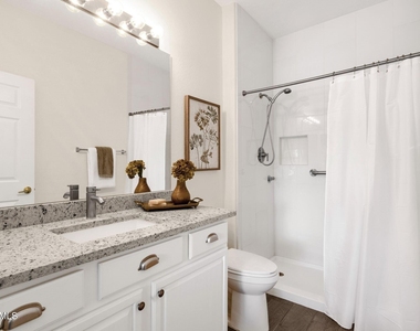 16450 E Avenue Of The Fountain -- - Photo Thumbnail 17