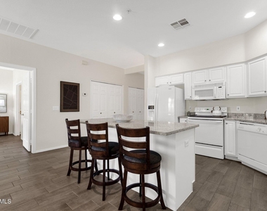 16450 E Avenue Of The Fountain -- - Photo Thumbnail 7