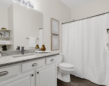 16450 E Avenue Of The Fountain -- - Photo Thumbnail 22
