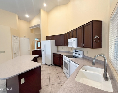 694 N Longmore Street - Photo Thumbnail 11