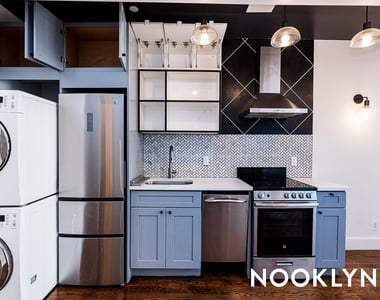 85 Graham Ave 11206 - Photo Thumbnail 9