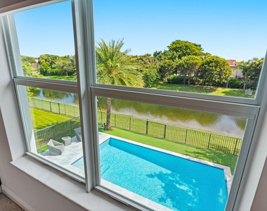 4228 Veleiros Avenue - Photo Thumbnail 35