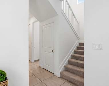 4228 Veleiros Avenue - Photo Thumbnail 21