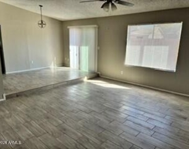 1705 W Mission Drive - Photo Thumbnail 2
