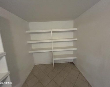 6320 W Monte Vista Road - Photo Thumbnail 22