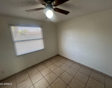 6320 W Monte Vista Road - Photo Thumbnail 20