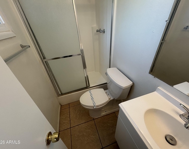 6320 W Monte Vista Road - Photo Thumbnail 13