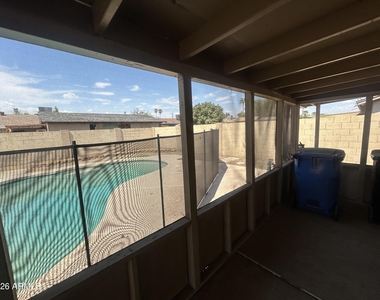 6320 W Monte Vista Road - Photo Thumbnail 25