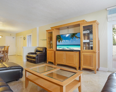 4250 Galt Ocean Drive - Photo Thumbnail 8