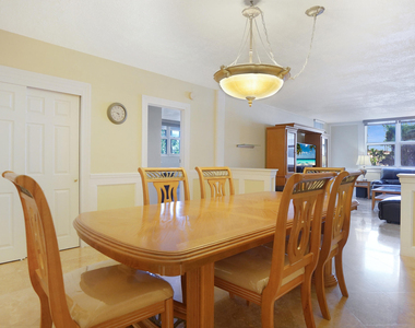 4250 Galt Ocean Drive - Photo Thumbnail 14