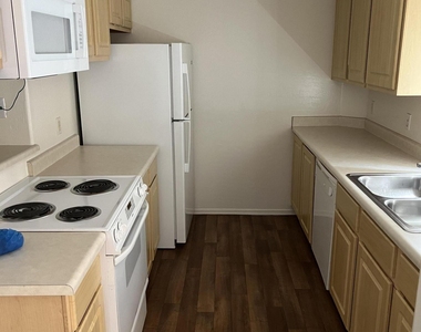 1287 N Alma School Road - Photo Thumbnail 2