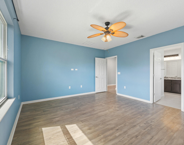 770 Sw Saragossa Avenue - Photo Thumbnail 9