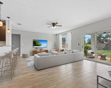 770 Sw Saragossa Avenue - Photo Thumbnail 3